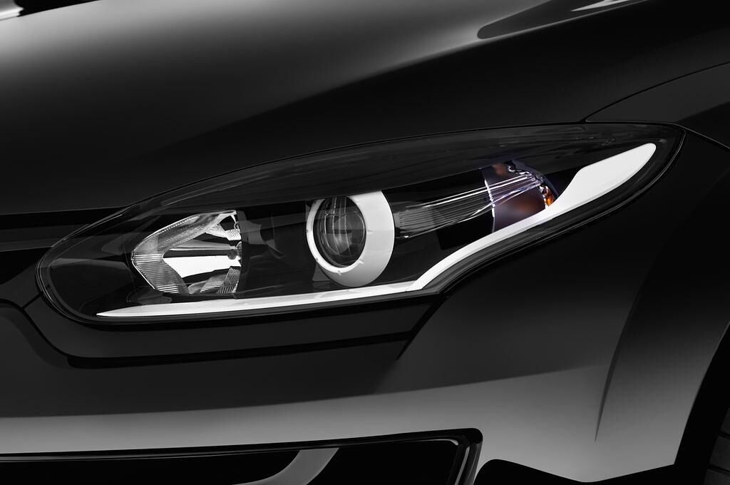 Renault Megane (Baujahr 2014) RS 265 3 Türen Scheinwerfer