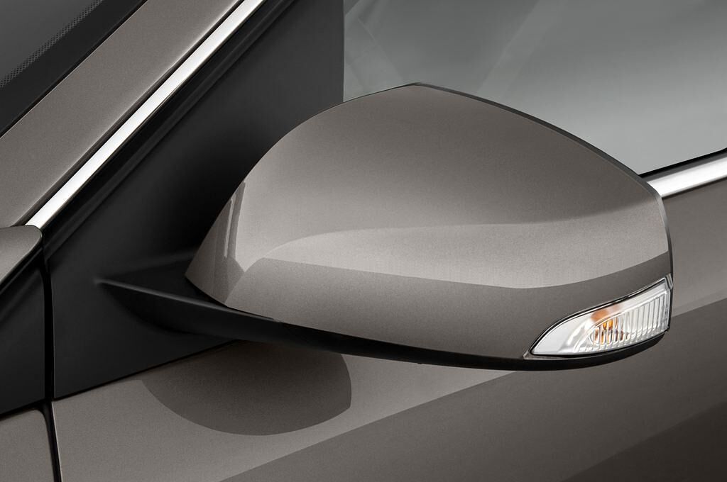 Renault Laguna (Baujahr 2010) Privilï¿½ge 5 Türen Außenspiegel