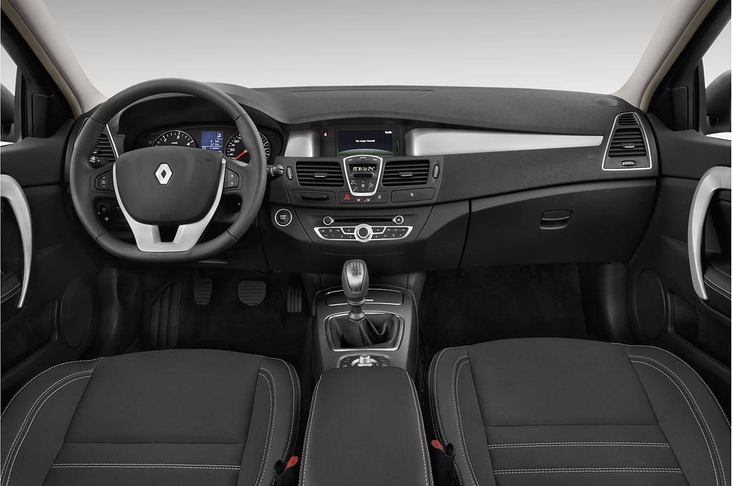 Renault Laguna (Baujahr 2012) Expression 5 Türen Cockpit und Innenraum