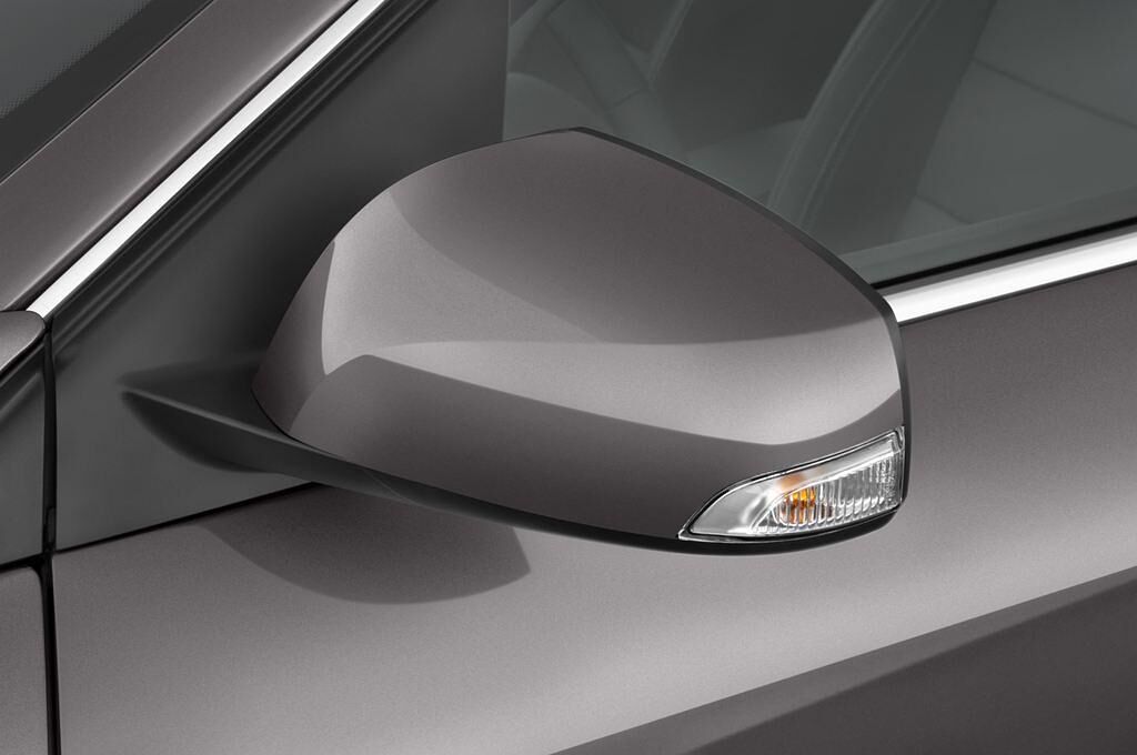 Renault Laguna (Baujahr 2010) Privilï¿½ge 5 Türen Außenspiegel