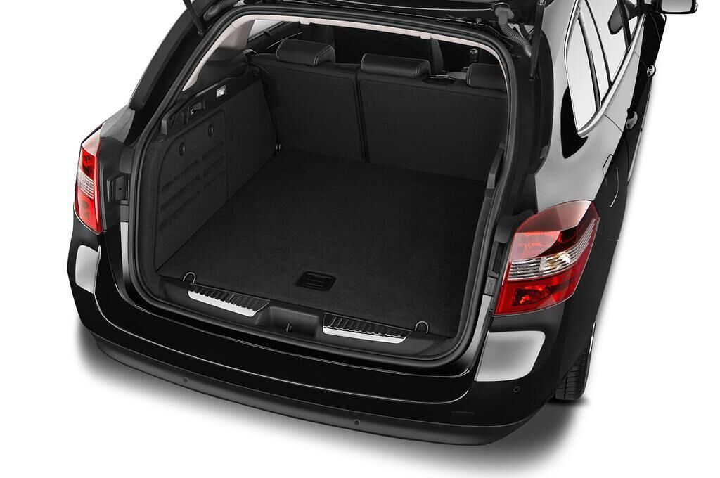 Renault Laguna (Baujahr 2012) Bose Edition 5 Türen Kofferraum