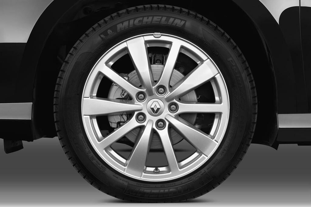 Renault Laguna (Baujahr 2012) Bose Edition 5 Türen Reifen und Felge