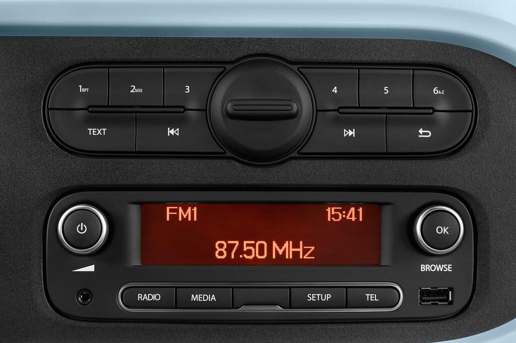 Renault Twingo (Baujahr 2015) Dynamique 5 Türen Radio und Infotainmentsystem