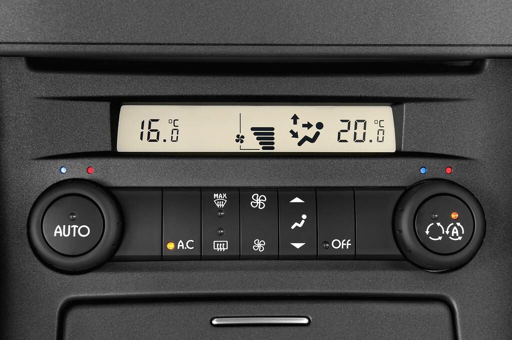 Renault VEL Satis (Baujahr 2009) Carminat 5 Türen Temperatur und Klimaanlage