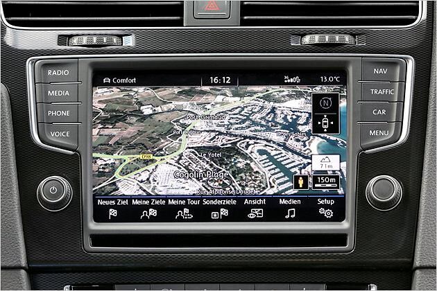 Für 2.315 Euro gibt es das hochwertige Navigationssystem Discover Pro
