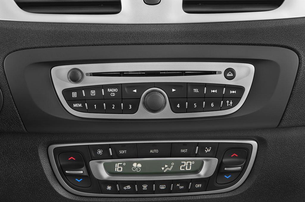Renault Scenic (Baujahr 2010) Dynamique 5 Türen Radio und Infotainmentsystem