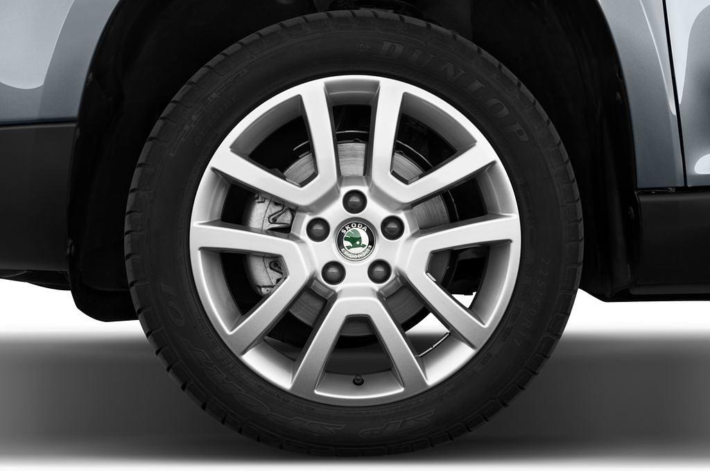 Skoda Yeti (Baujahr 2010) Yeti 5 Türen Reifen und Felge