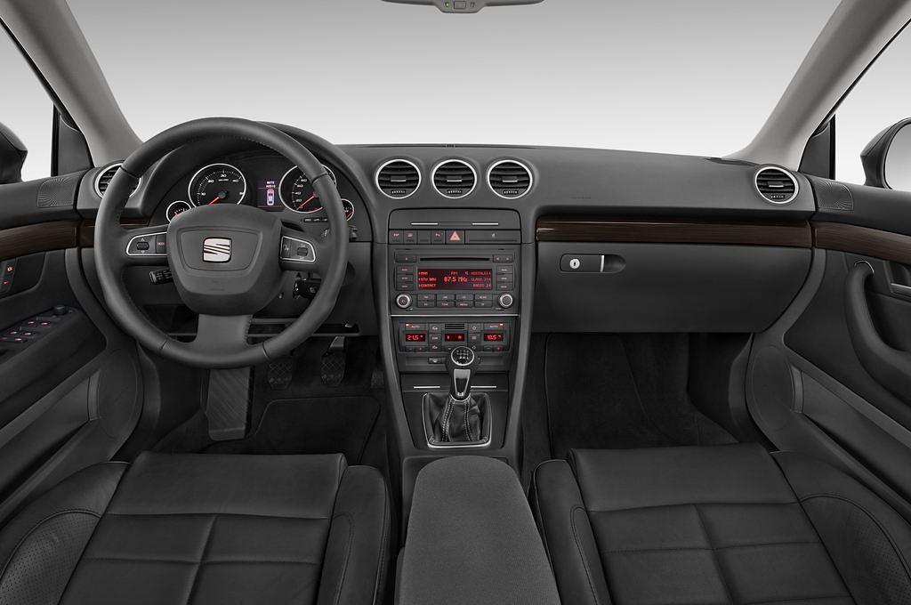 SEAT Exeo (Baujahr 2011) Reference 4 Türen Cockpit und Innenraum