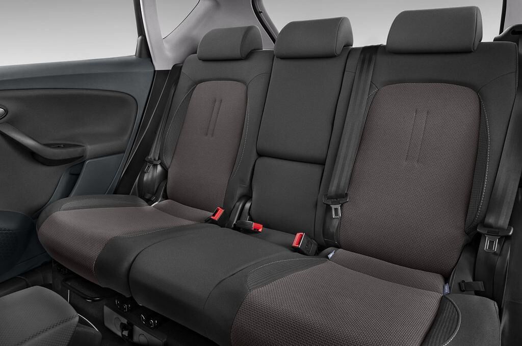 SEAT Altea (Baujahr 2011) Style 5 Türen Rücksitze