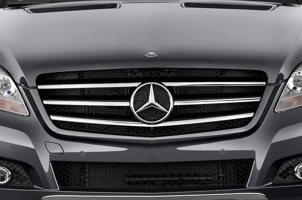 Mercedes R-Class (Baujahr 2011) R350 5 Türen Kühlergrill und Scheinwerfer