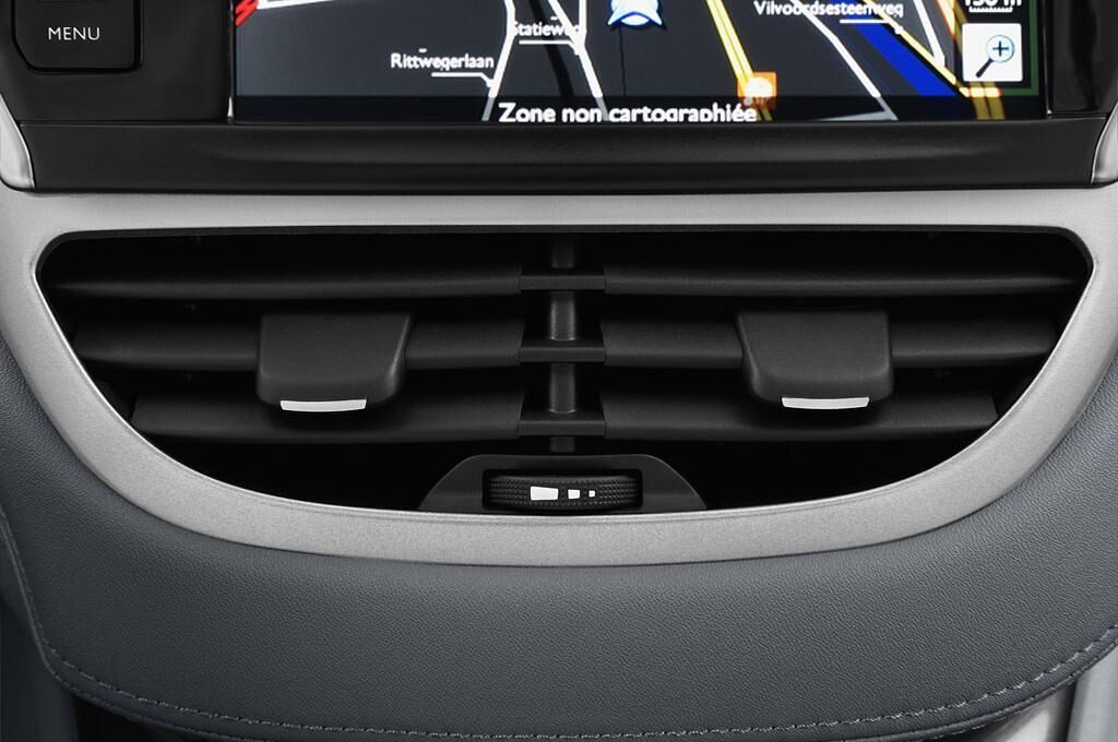Peugeot 208 (Baujahr 2012) Allure 5 Türen Lüftung