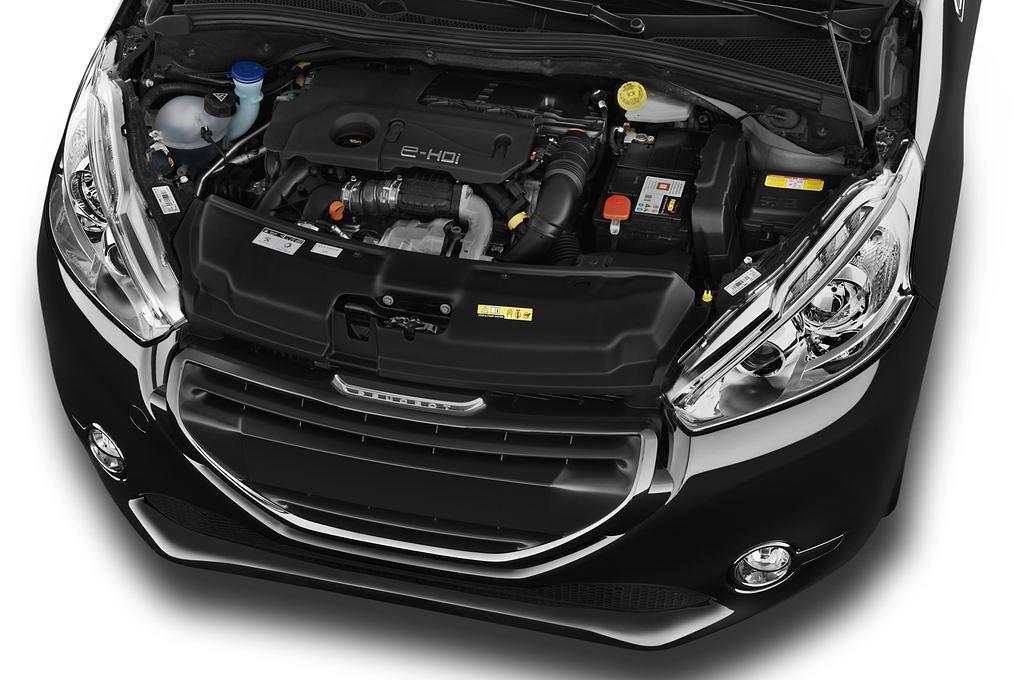 Peugeot 208 (Baujahr 2012) Allure 5 Türen Motor