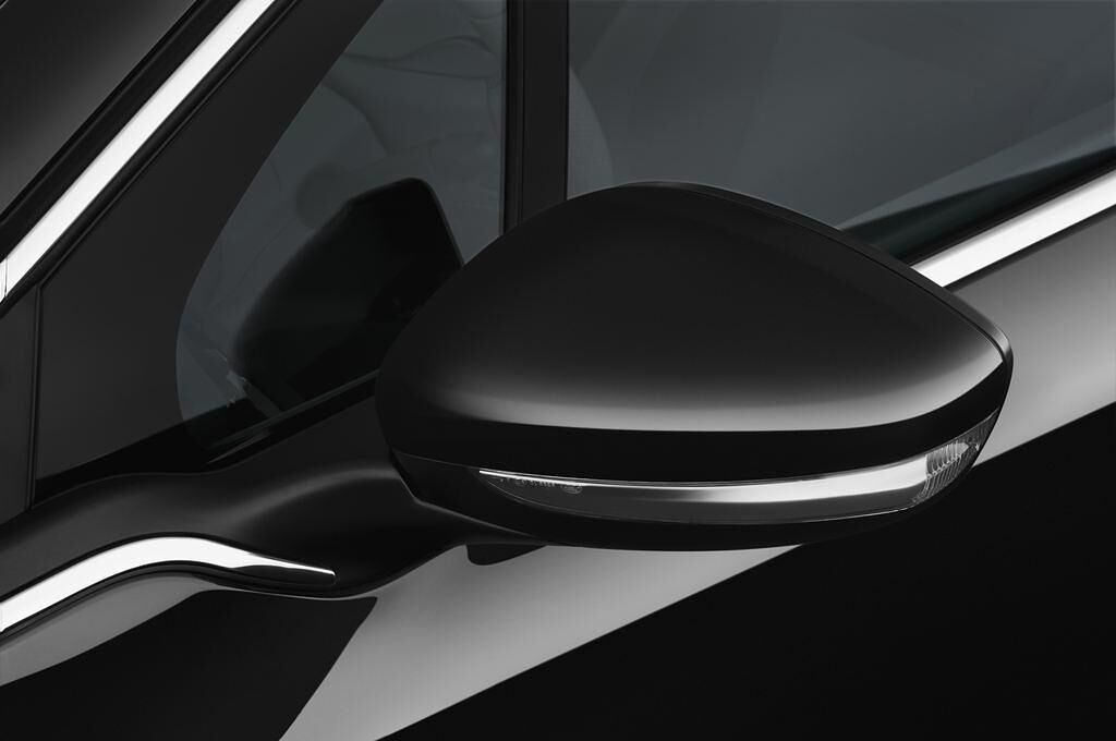 Peugeot 208 (Baujahr 2012) Allure 5 Türen Außenspiegel