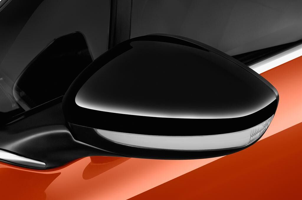Peugeot 208 (Baujahr 2015) Allure 5 Türen Außenspiegel