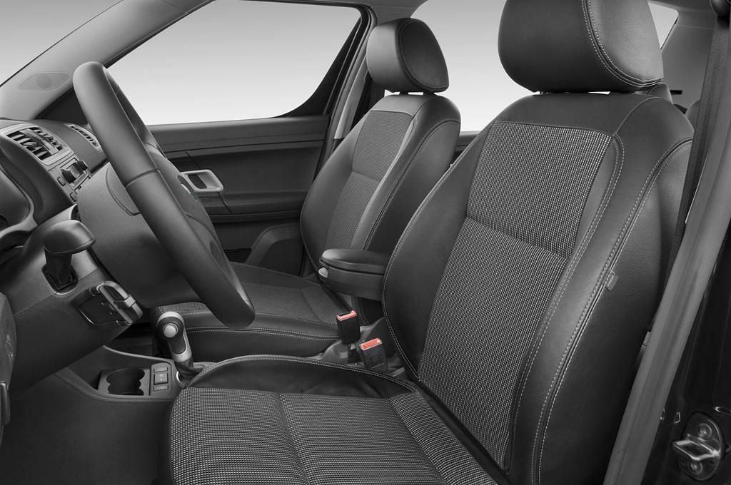 Skoda Roomster (Baujahr 2009) Comfort 5 Türen Vordersitze