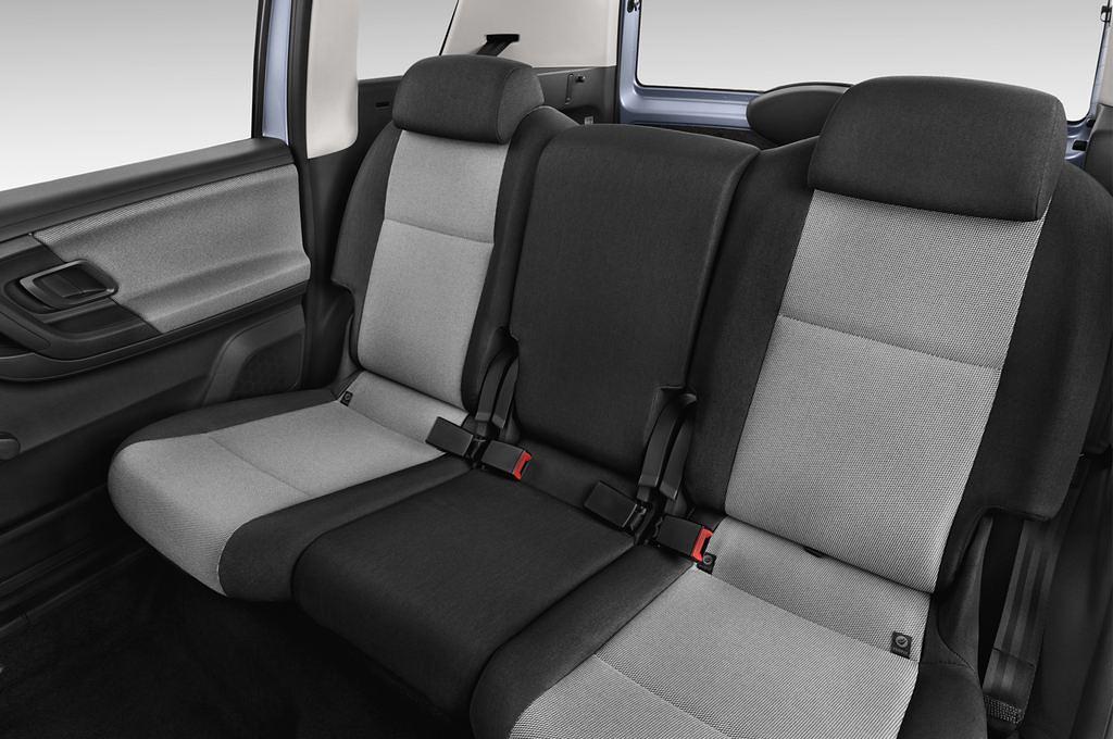Skoda Roomster (Baujahr 2013) Active 5 Türen Rücksitze