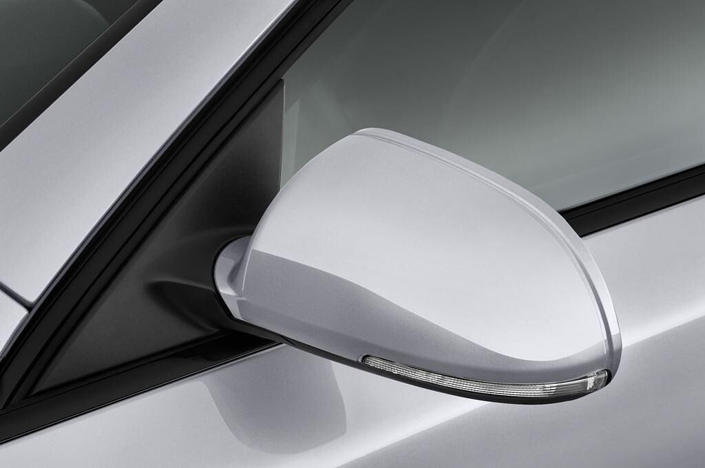 Skoda Superb (Baujahr 2015) Active 5 Türen Außenspiegel