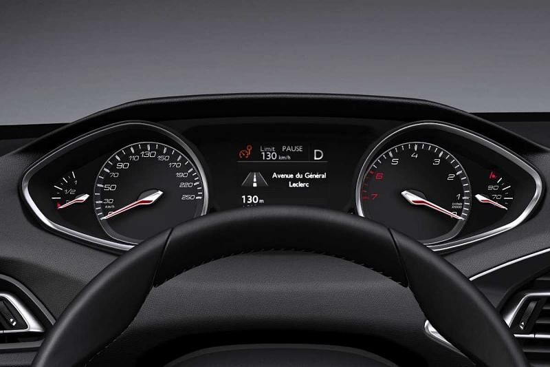 Das i-cockpit von Peugeot.