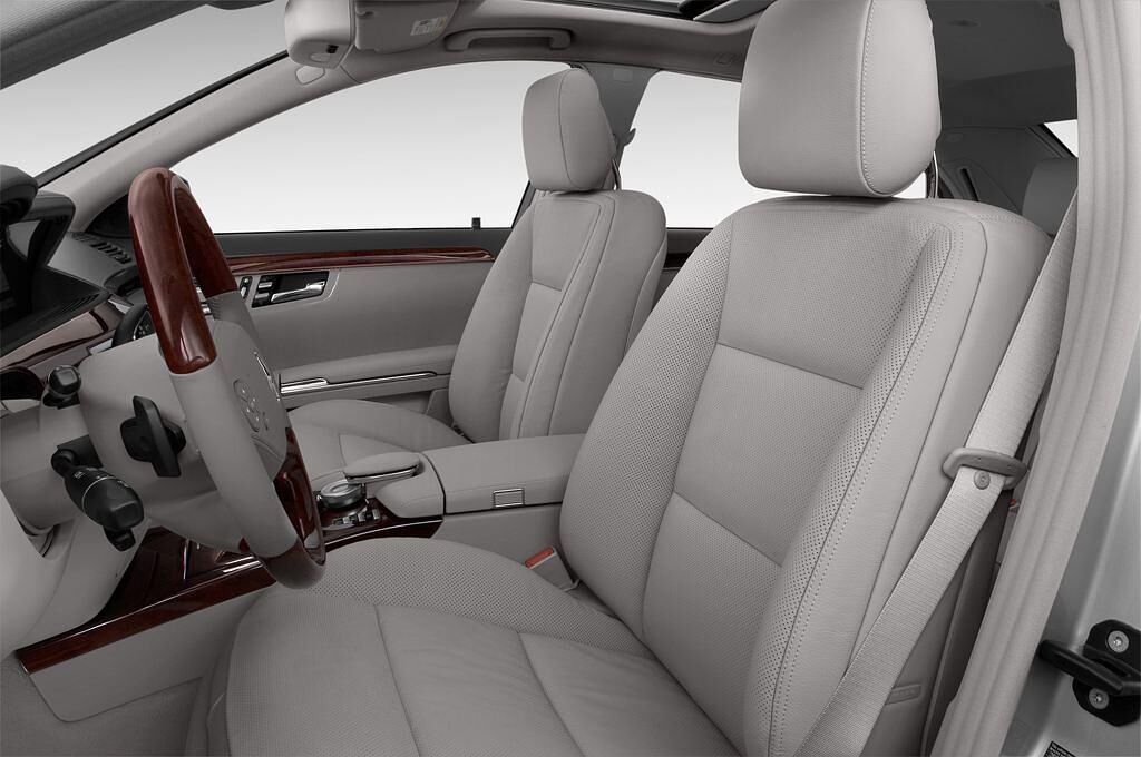 Mercedes S-Class (Baujahr 2010) - 4 Türen Vordersitze