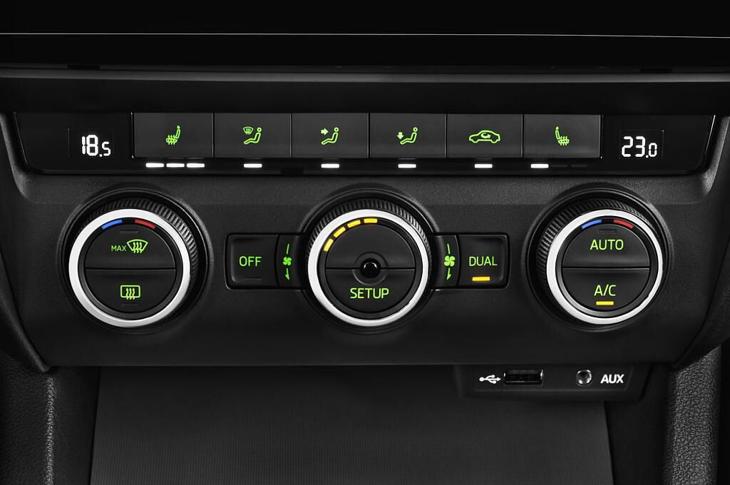 Skoda Octavia (Baujahr 2014) Ambition 5 Türen Temperatur und Klimaanlage