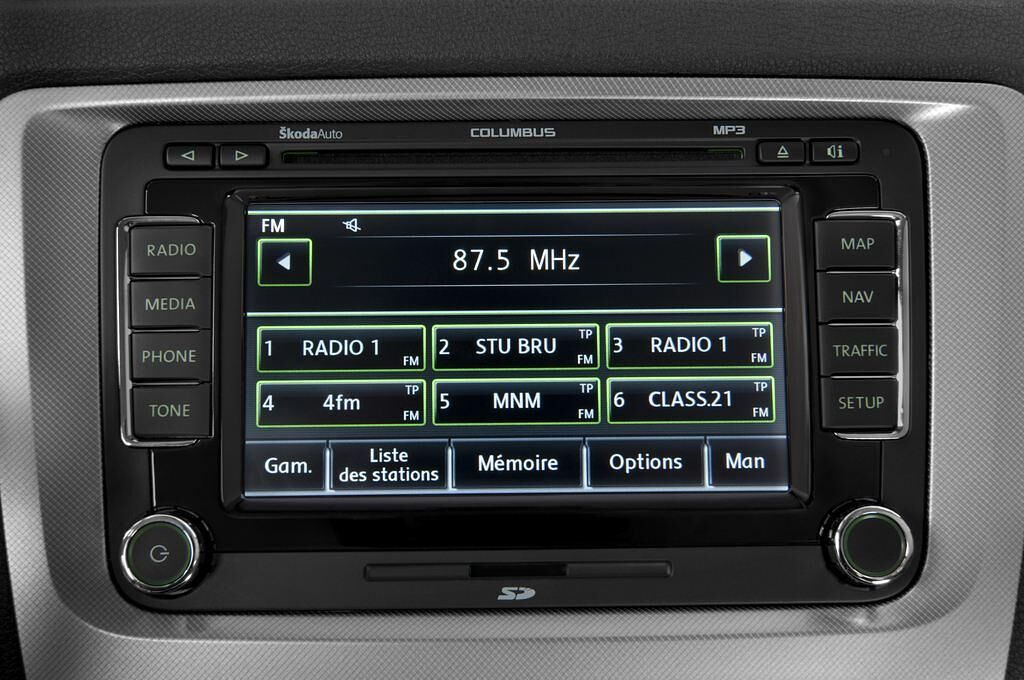 Skoda Octavia (Baujahr 2011) Elegance 5 Türen Radio und Infotainmentsystem