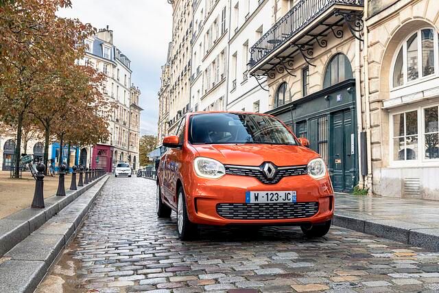 <h2 class='text-lg font-medium md:text-xl md:font-semibold'>Platz 2: Renault Twingo Electric - 44% Rabatt</h2><p><a href="https://www.carwow.de/angebote/renault/twingo-ze?utm_campaign=af_de_autoplenum_make:renault_model:twingo-electric_type:top-20-modelle-2020&utm_medium=editorial&utm_source=affiliate&utm_content=top-20-modelle-2020_renault-twingo-electric">Auf den knuffigen Renault Twingo Electric werden 44% Nachlass gew&auml;hrt.</a></p>