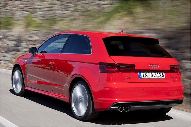 Zwei Endrohre links: Diese Auspuffkonfiguration ist Standard, nur der geplante 1.6 TDI hat lediglich ein Rohr