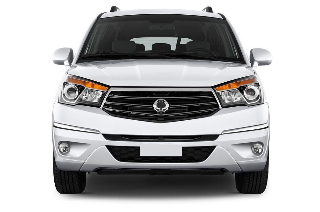 Ssangyong Rodius (Baujahr 2014) Sapphire 5 Türen Frontansicht