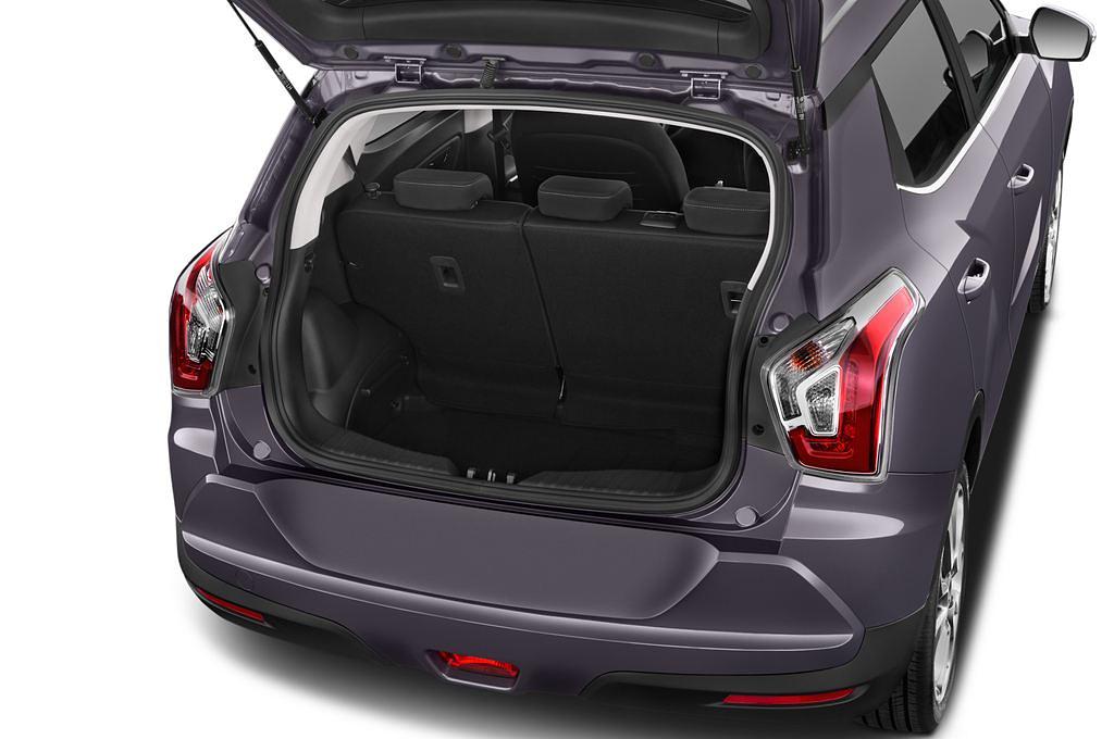 Ssangyong Tivoli (Baujahr 2015) Quartz 5 Türen Kofferraum