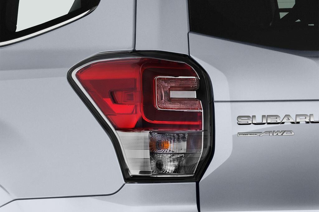 Subaru Forester (Baujahr 2017) Active 5 Türen Rücklicht