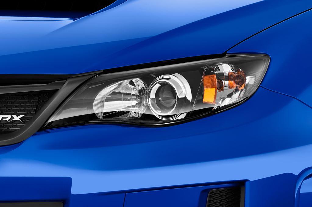 Subaru Impreza (Baujahr 2011) WRX STI 4 Türen Scheinwerfer