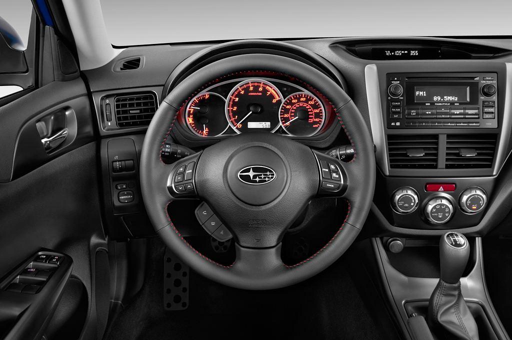 Subaru Impreza (Baujahr 2011) WRX STI 4 Türen Lenkrad