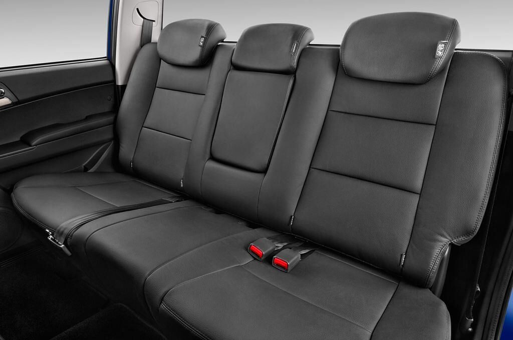 Ssangyong Actyon Sports (Baujahr 2012) Quartz 4 Türen Rücksitze