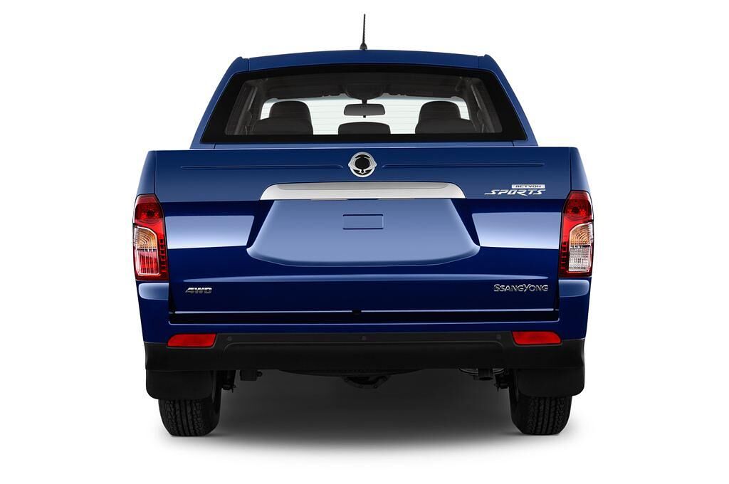 Ssangyong Actyon Sports (Baujahr 2012) Quartz 4 Türen Heckansicht
