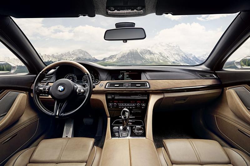 Der Innenraum des BMW Gran Lusso Coupé ist sehr edel