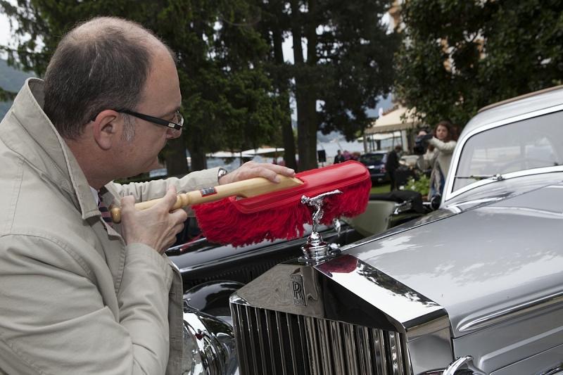 Die automobilen Preziosen auf dem Concorso d Eleganza Villa d Este 2013 werden gepflegt