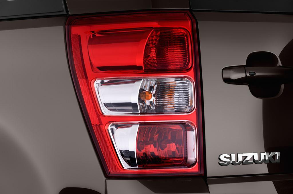Suzuki Grand Vitara (Baujahr 2013) Comfort 5 Türen Rücklicht
