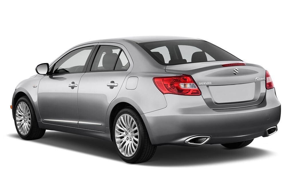 Suzuki Kizashi (Baujahr 2010) Sport 4 Türen seitlich hinten
