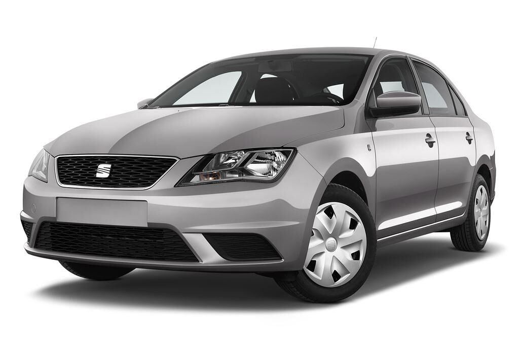 SEAT Toledo (Baujahr 2013) Reference 5 Türen seitlich vorne mit Felge