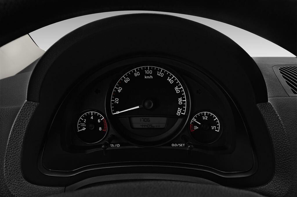 Skoda Citigo (Baujahr 2017) Ambition 3 Türen Tacho und Fahrerinstrumente
