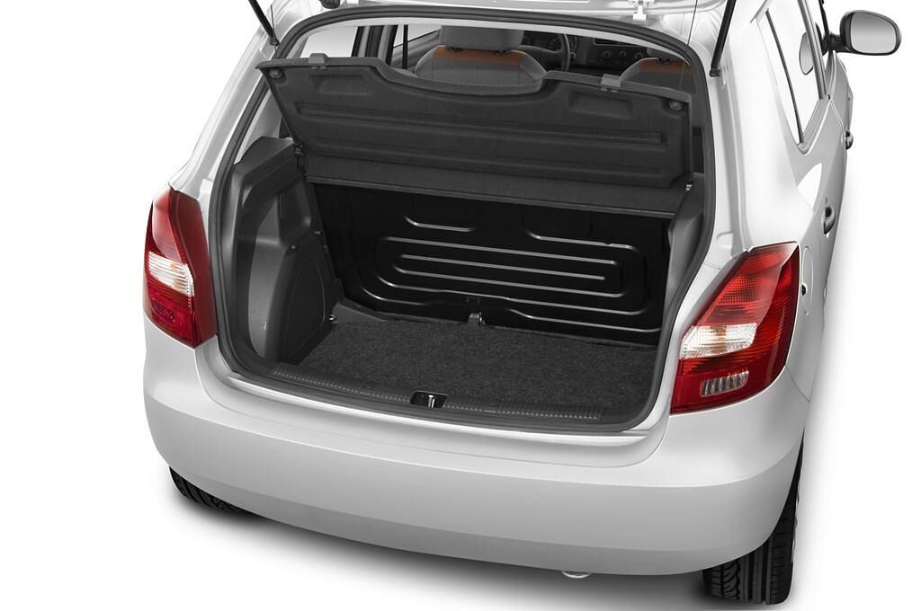 Skoda Fabia (Baujahr 2009) - 5 Türen Kofferraum