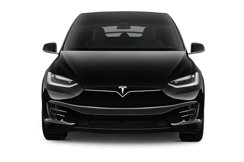 Tesla Model X (Baujahr 2017) 75D 5 Türen Frontansicht