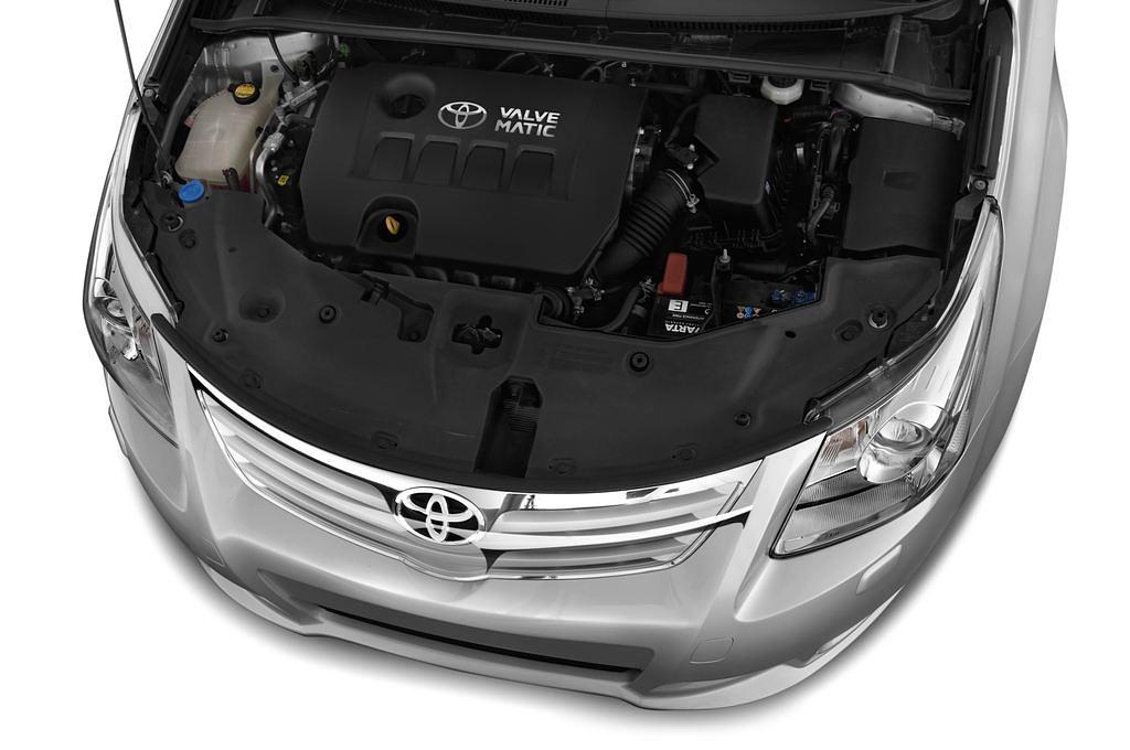 Toyota Avensis (Baujahr 2009) Executive 4 Türen Motor