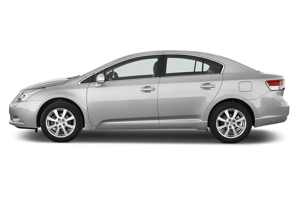 Toyota Avensis (Baujahr 2009) Executive 4 Türen Seitenansicht
