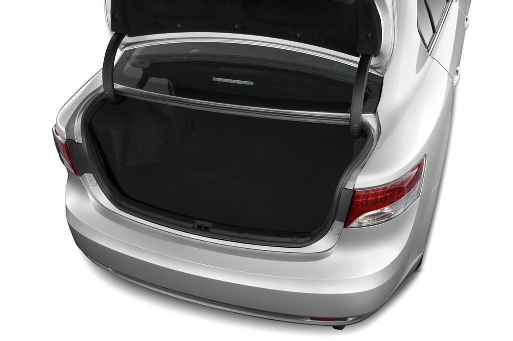 Toyota Avensis (Baujahr 2009) Executive 4 Türen Kofferraum