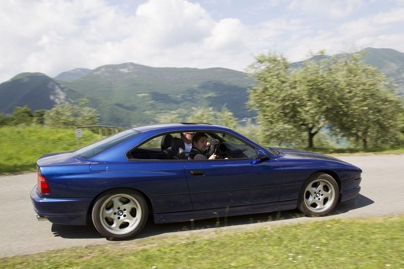 Der BMW 850 CSi ist 4,78 Meter lang