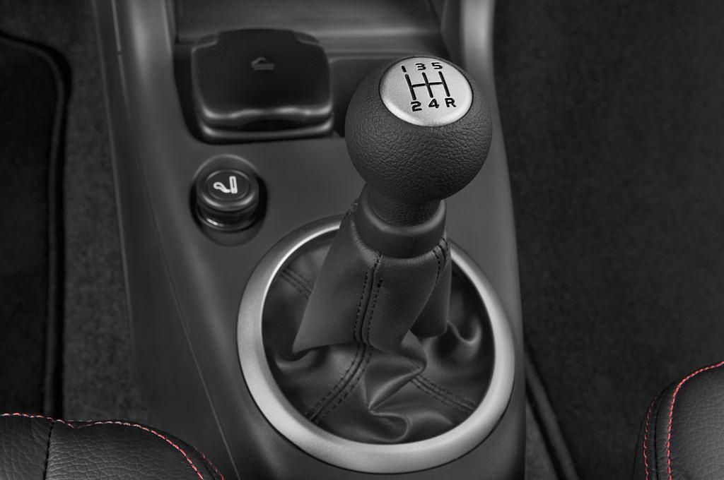 Suzuki Swift (Baujahr 2010) Comfort 5 Türen Schalthebel