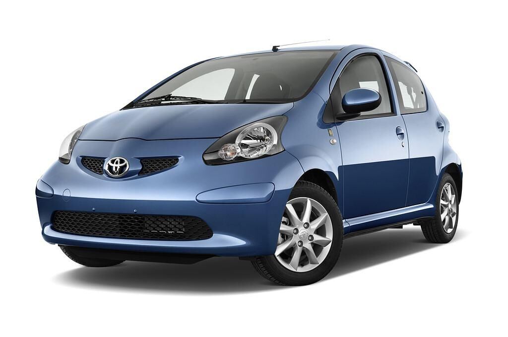 Toyota Aygo (Baujahr 2009) + 5 Türen seitlich vorne mit Felge