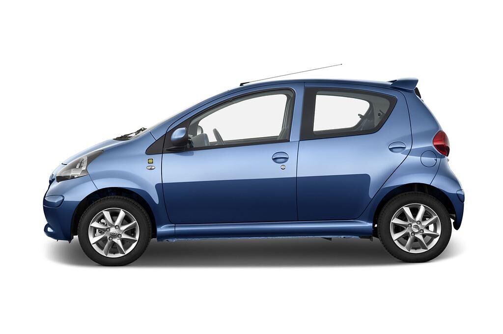 Toyota Aygo (Baujahr 2009) + 5 Türen Seitenansicht