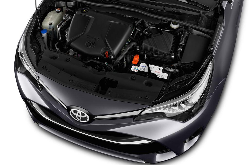 Toyota Avensis (Baujahr 2015) - 4 Türen Motor